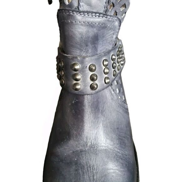 Very Volatile Wester Boots Women's Size 10 Gray Distressed Leather Stud Harness - Picture 4 of 12